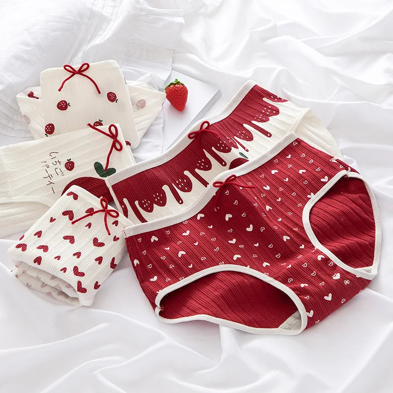 Comfort Fit Underwear in various colors, featuring Casual Everyday Briefs and stylish designs.