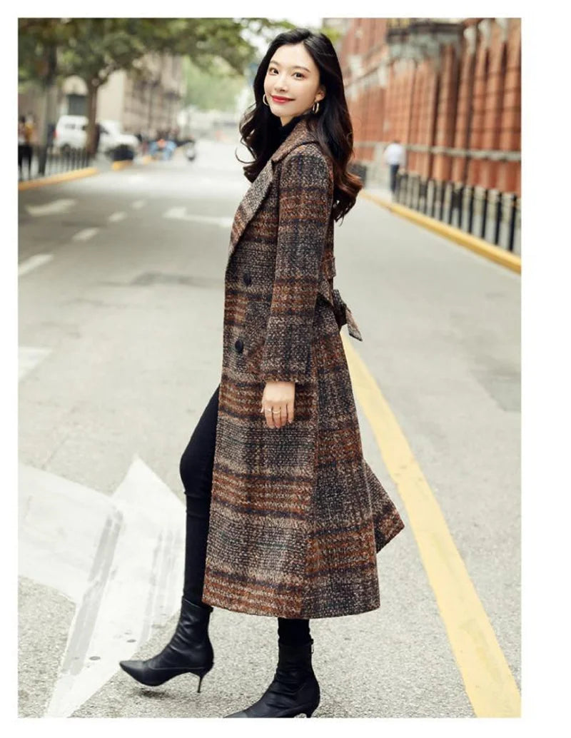 Amoura Elegance Women’s Plaid Woolen Coat – Long Slim-Fit Over-the-Knee Korean Style Autumn/Winter 2021, Waist-Cinching Thick Wool Coat