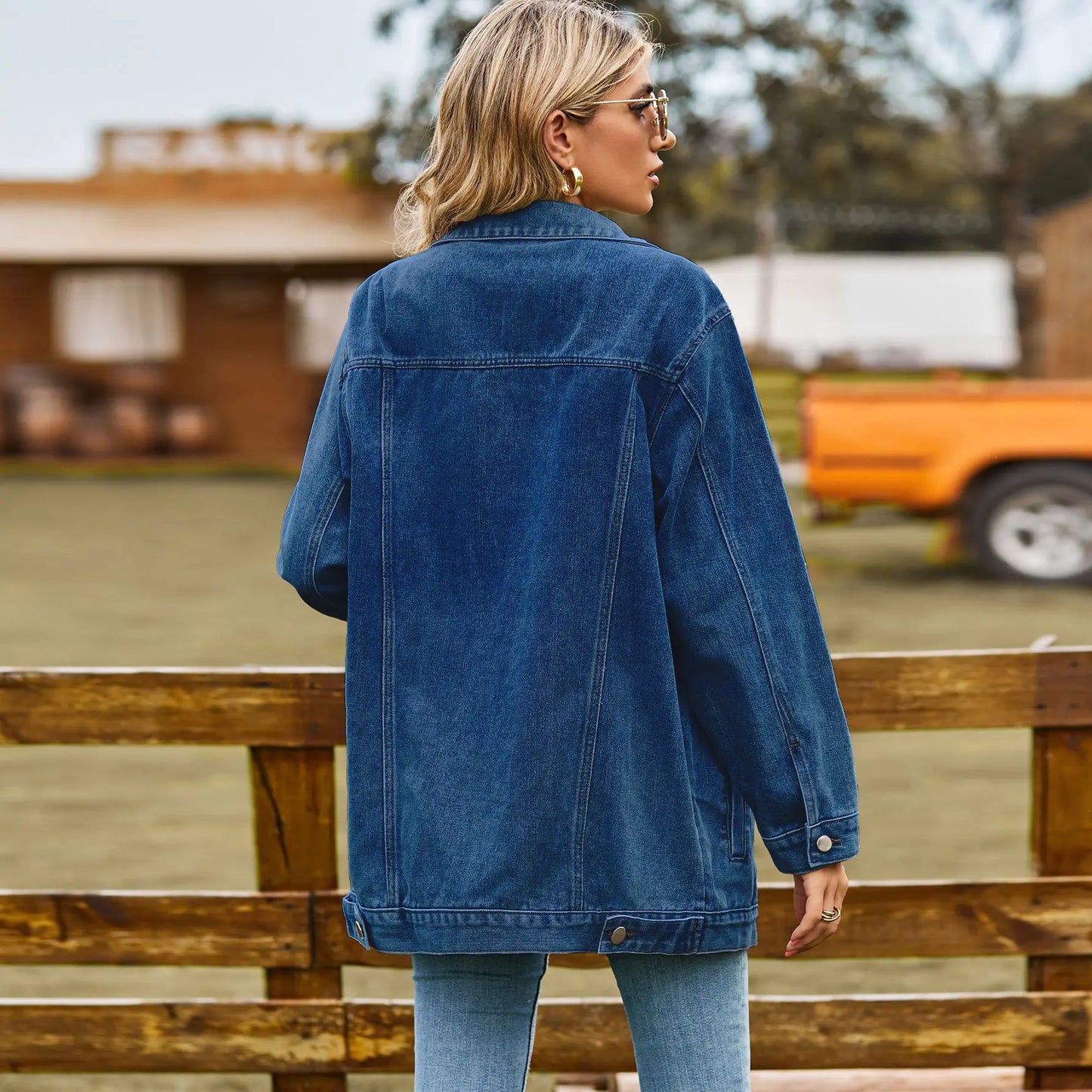 Amoura Elegance Women's Vintage Denim Jacket – Loose Lapel Single-Breasted Cardigan Coat for Autumn Winter Casual Commuter Style 2023