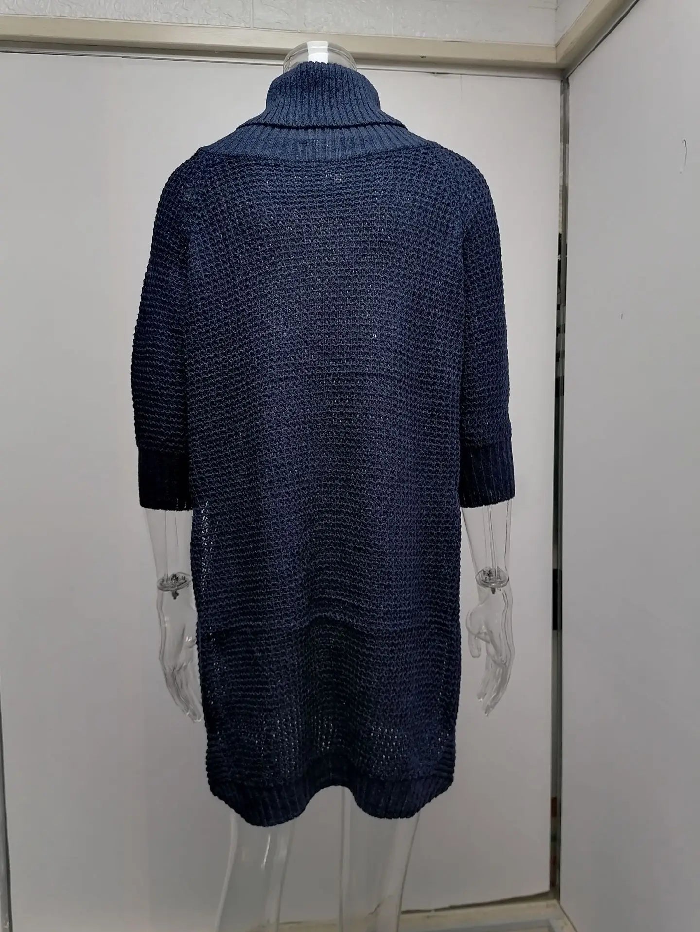 "Amoura Elegance Women's Autumn Winter Turtleneck Sweater – Casual European & American Knitwear for Stylish Comfort"