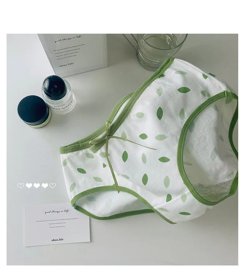 Amoura Elegance 5PCS Cute Print Cotton Intimates – Middle-Waist Women’s Panties