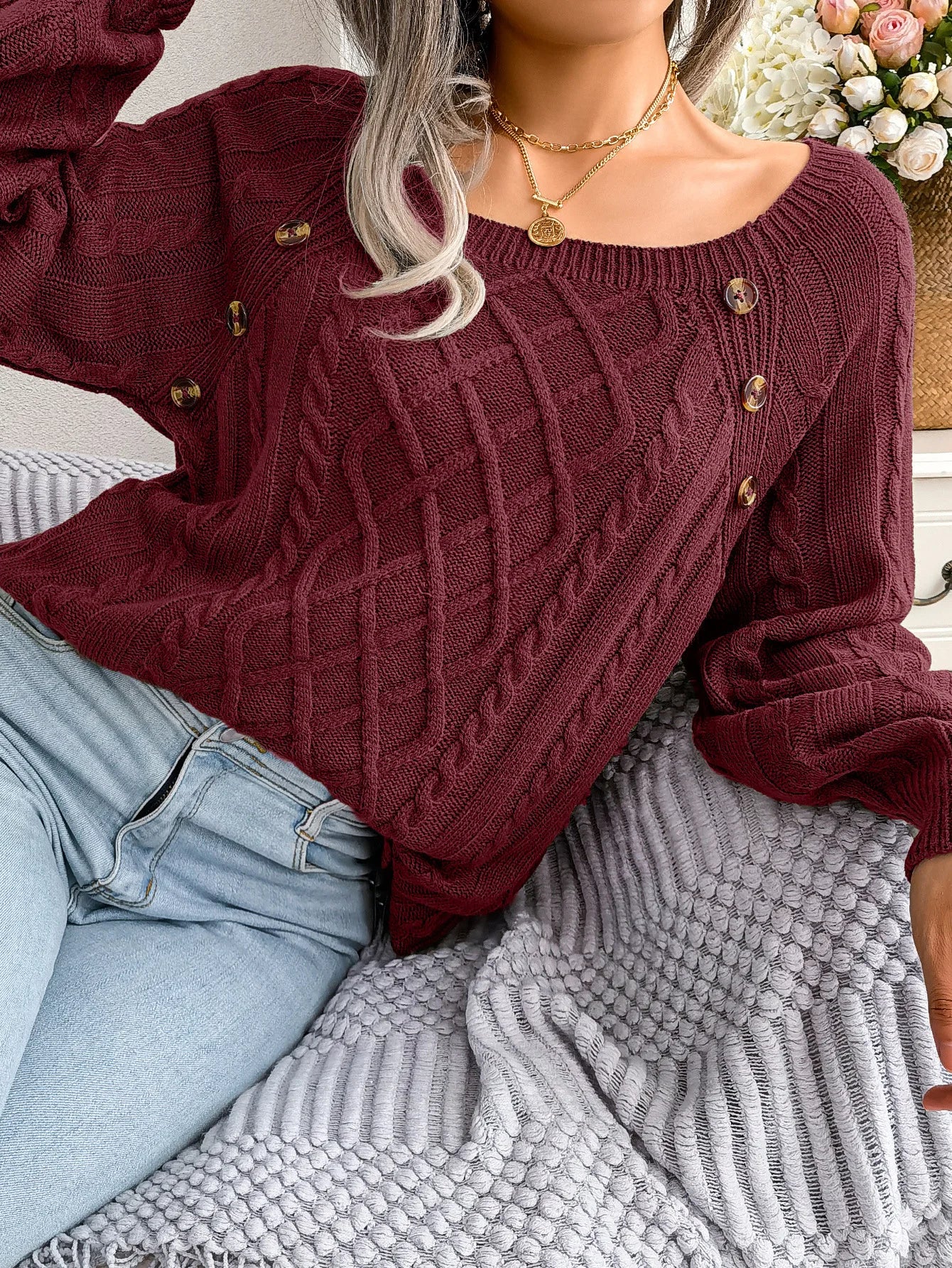 Amoura Elegance Women's 2024 Autumn/Winter Casual Square Collar Nail Buckle Twist Knitted Pullover Sweater – Chic & Cozy Knitwear