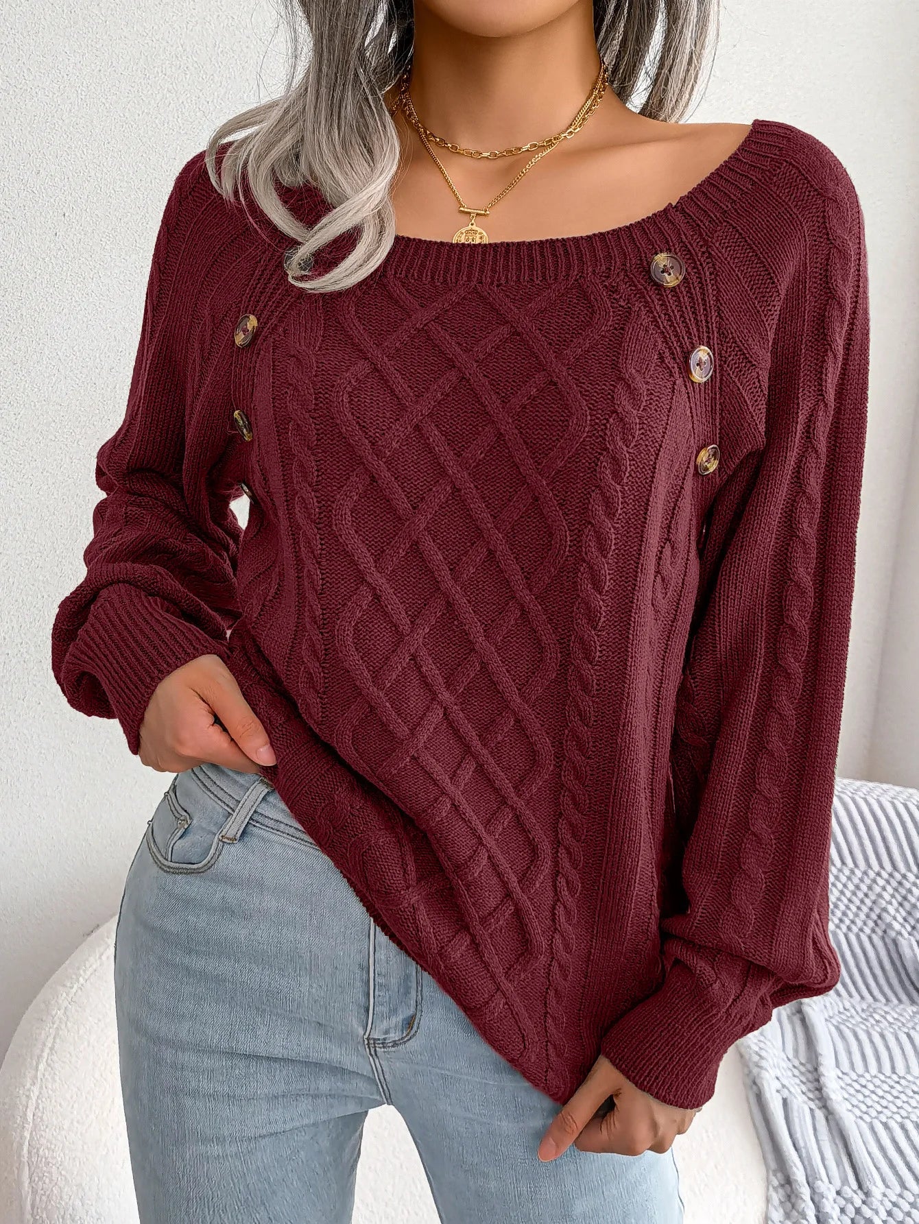 Amoura Elegance Women's 2024 Autumn/Winter Casual Square Collar Nail Buckle Twist Knitted Pullover Sweater – Chic & Cozy Knitwear