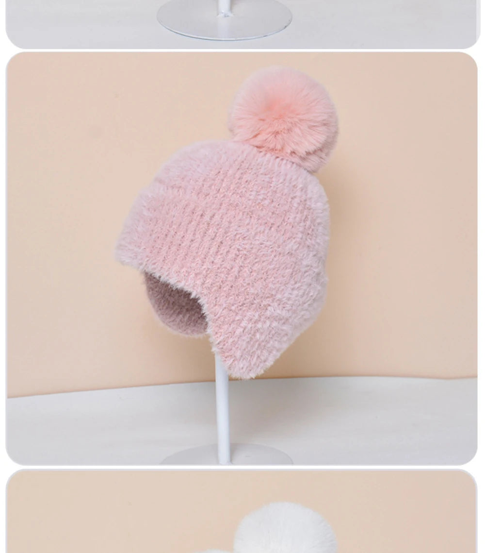 Amoura Elegance Women’s Thick Warm Knitted Beanie – Winter Ski Hat with Earflaps, Cozy Russian Style Cap for Cold Weather