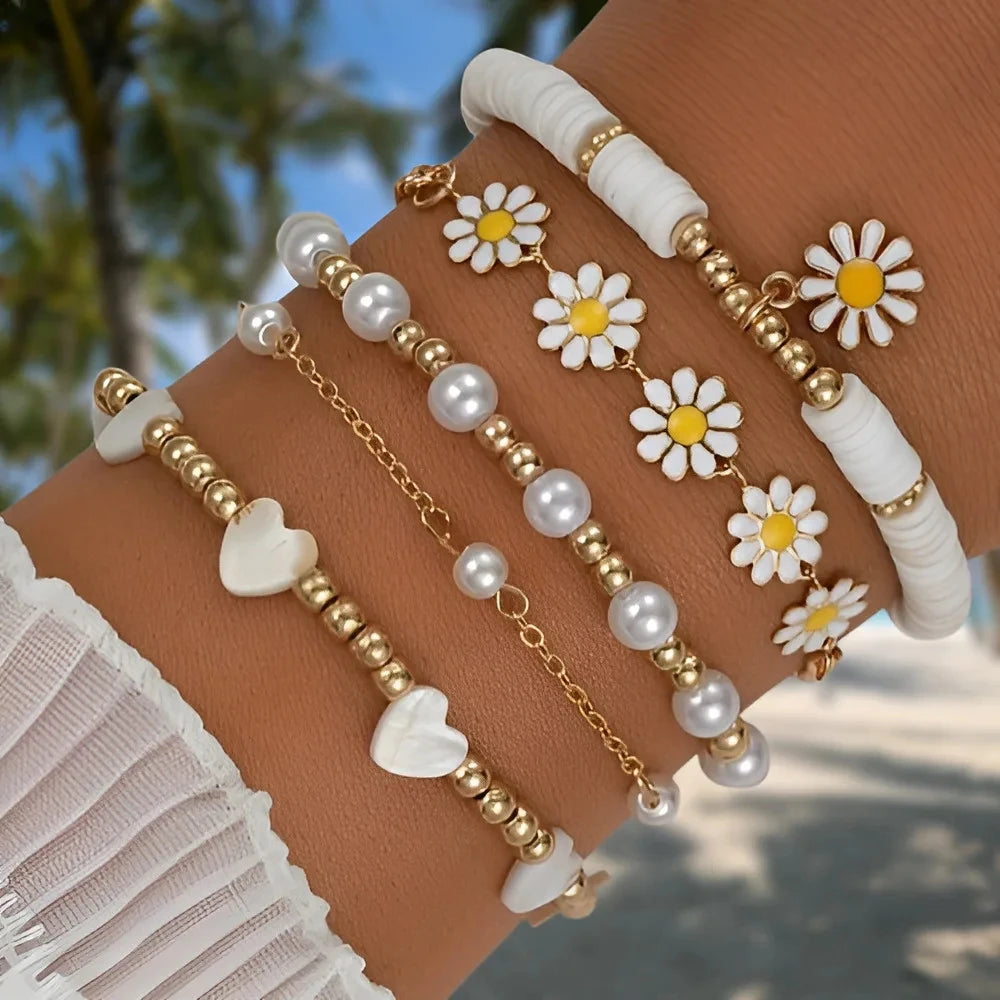 "Amoura Elegance 4-Piece Vintage Daisy Flower & Faux Pearl Bracelet Set – Bohemian Beaded Enamel Star Stackable Jewelry for Women"