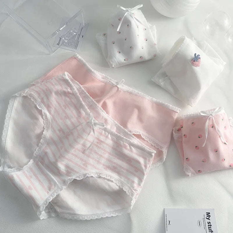 Amoura Elegance 5PCS Cute Print Cotton Intimates – Middle-Waist Women’s Panties