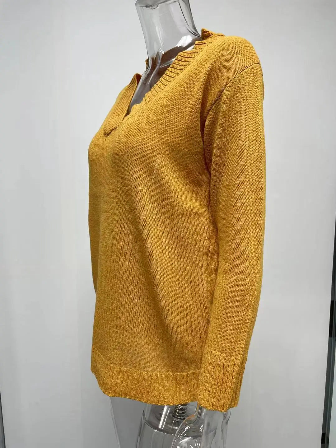 Amoura Elegance Fashion Europe and US 2024 Autumn/Winter Solid Color V-Neck Sweater Blouse – Casual Loose Fit Women's Top