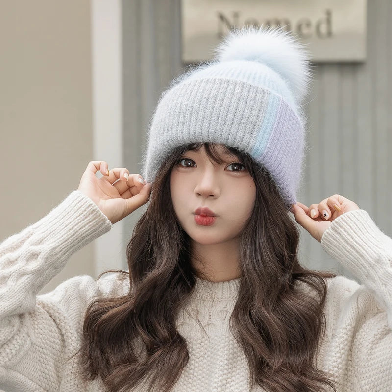 Amoura Elegance Cozy Knit Hat for Women - Chunky Knit Winter Beanie, Stylish Snow Hat for Cold Weather