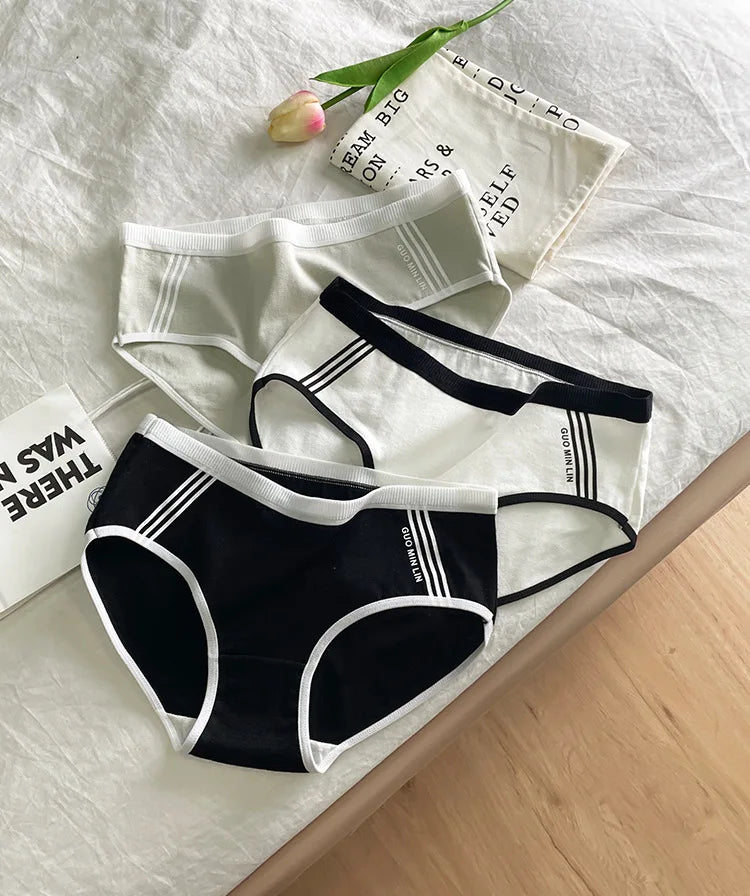 Amoura Elegance 3-Piece Set: Women's Breathable Cotton Mid-Waist Panties – Solid Color, Soft & Sexy Triangle Lingerie