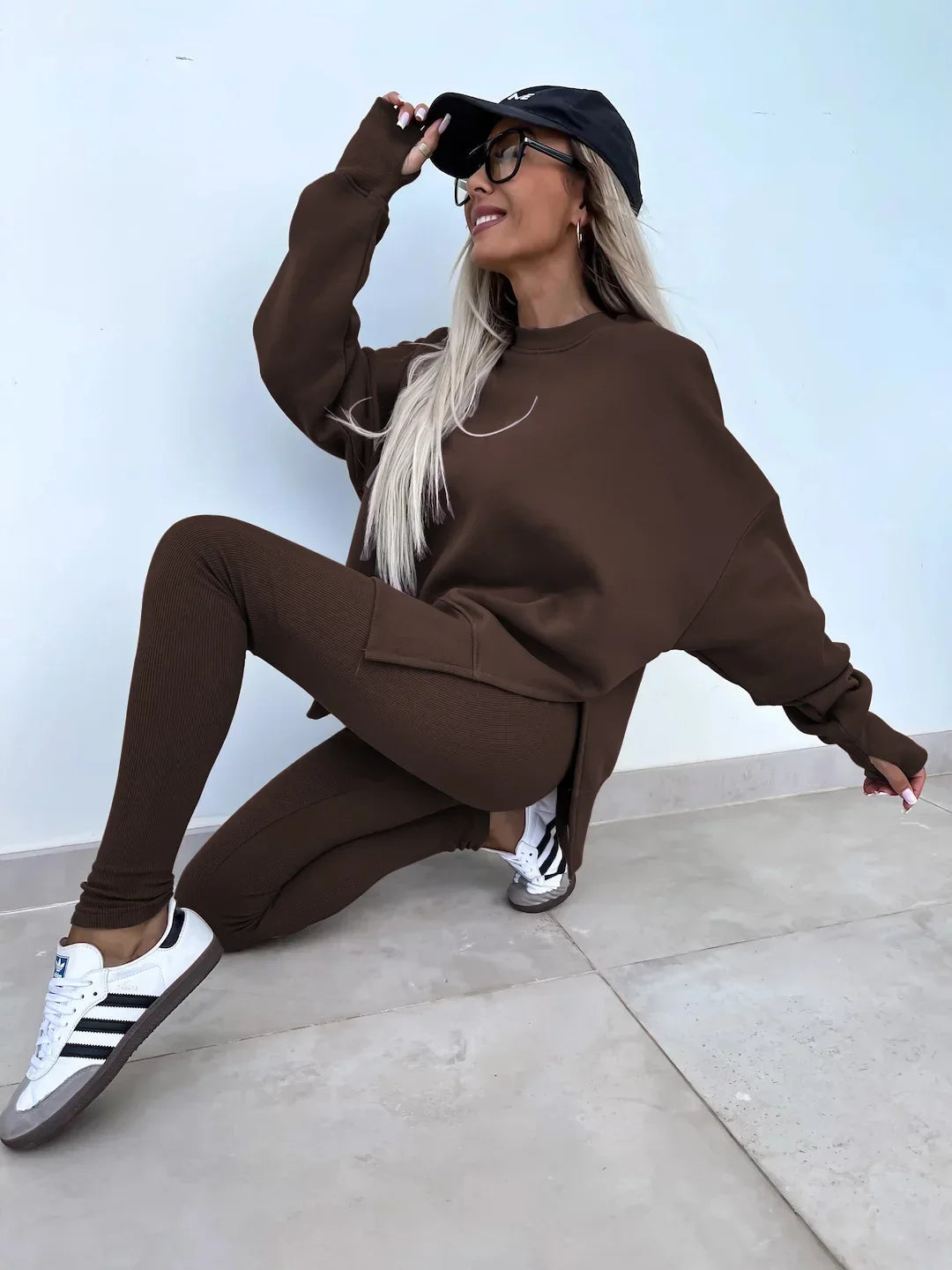 Amoura Elegance Women's Two-Piece Suit – Spring Casual Hoodie and Slim-Fit Trousers Set