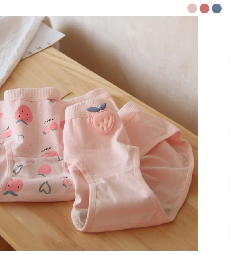 Amoura Elegance 5-Piece Women's Cotton Panties Set - Cute Peach Strawberry Design, Breathable Mid-Waist Briefs