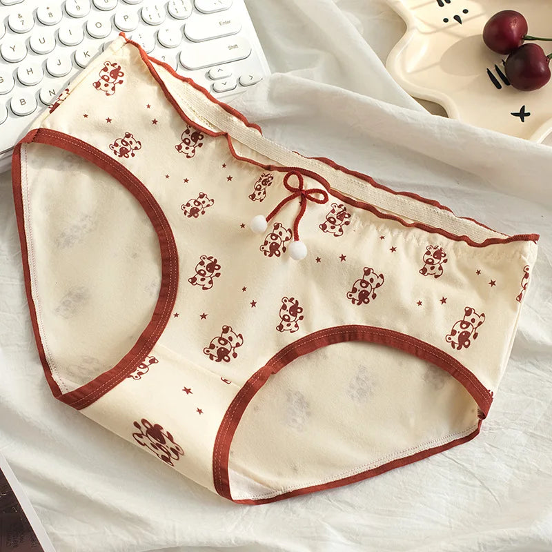 Amoura Elegance 5-Piece Women's Cute Cow Print Cotton Underwear Set - Mid-Waist, Plus-Size Lingerie Briefs