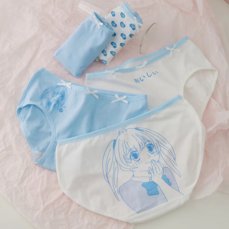 Amoura Elegance 5PCS Cute Print Cotton Intimates – Middle-Waist Women’s Panties
