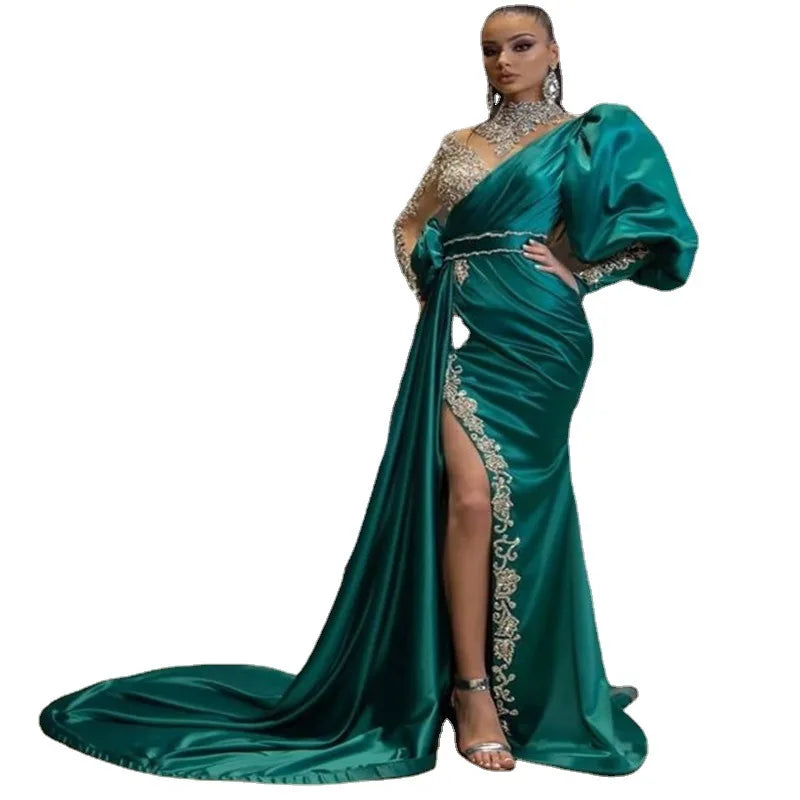 Amoura Elegance Elegant Fishtail Banquet Dress – Gold Accents, Slimming Silhouette, and Small Train for Evening Events
