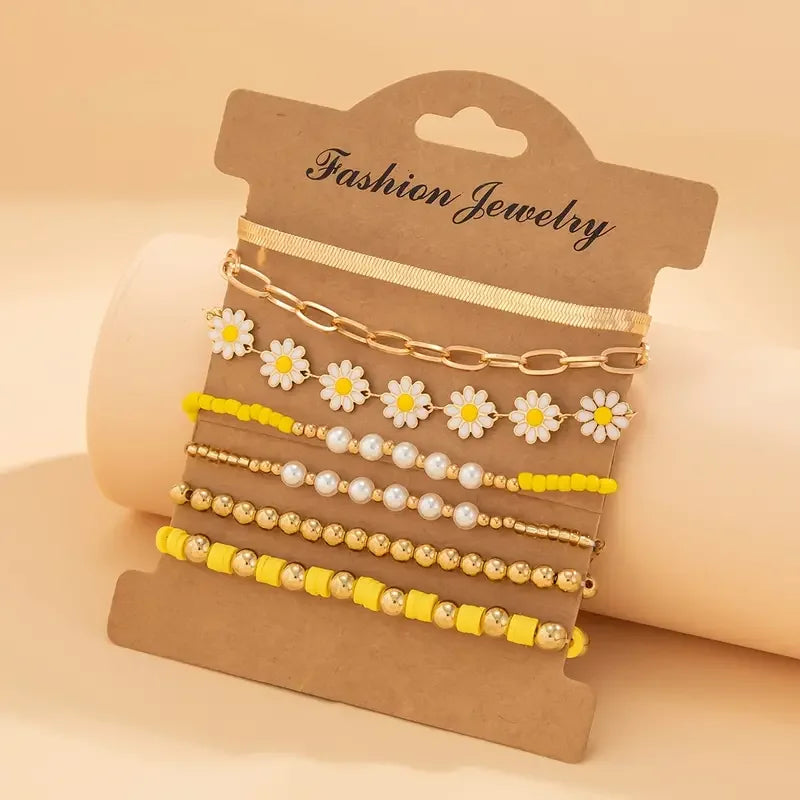 "Amoura Elegance 7-Piece Yellow Daisy Flower Bracelet Set – Vintage Gold Beaded Chain, Bohemian Handcrafted Jewelry for Women"