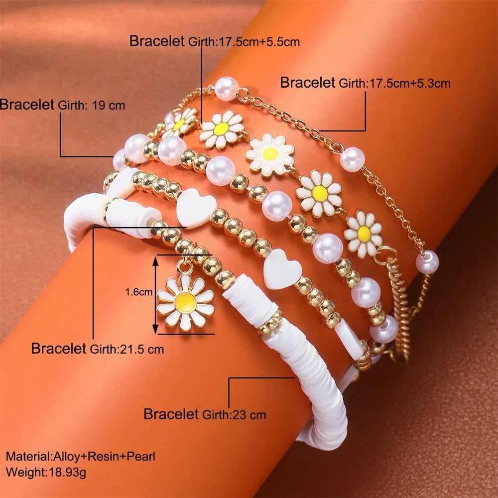 "Amoura Elegance 4-Piece Vintage Daisy Flower & Faux Pearl Bracelet Set – Bohemian Beaded Enamel Star Stackable Jewelry for Women"