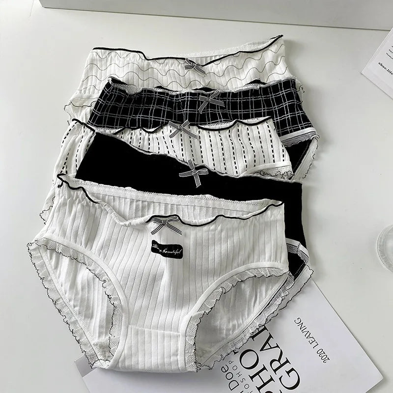 Amoura Elegance 5PCS Cute Print Cotton Intimates – Middle-Waist Women’s Panties