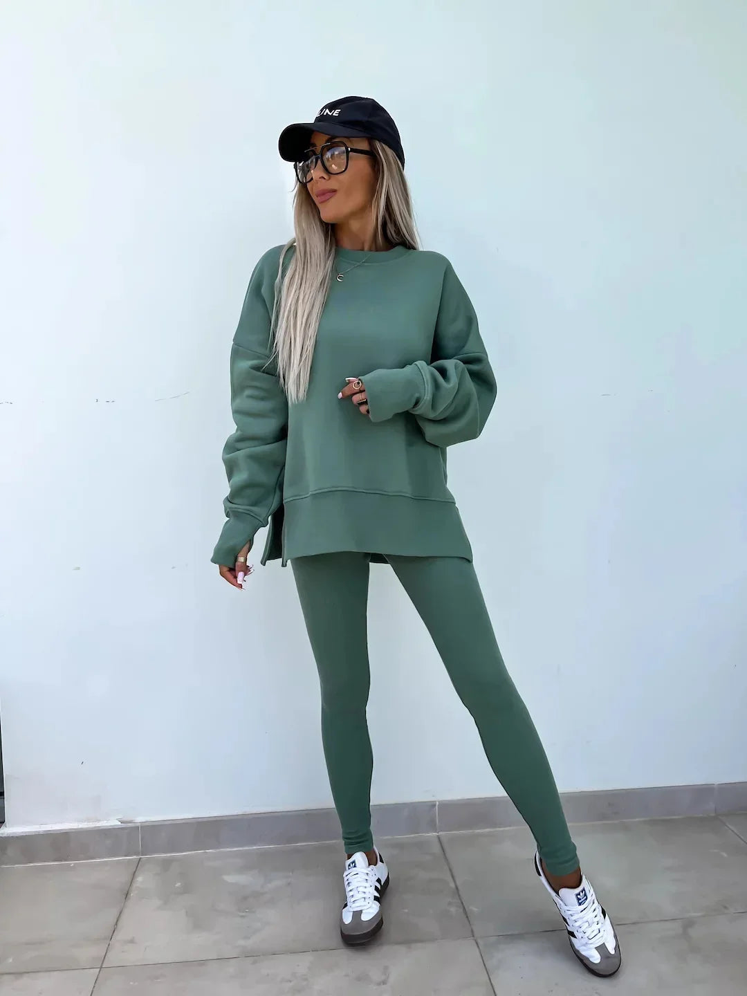Amoura Elegance Women's Two-Piece Suit – Spring Casual Hoodie and Slim-Fit Trousers Set