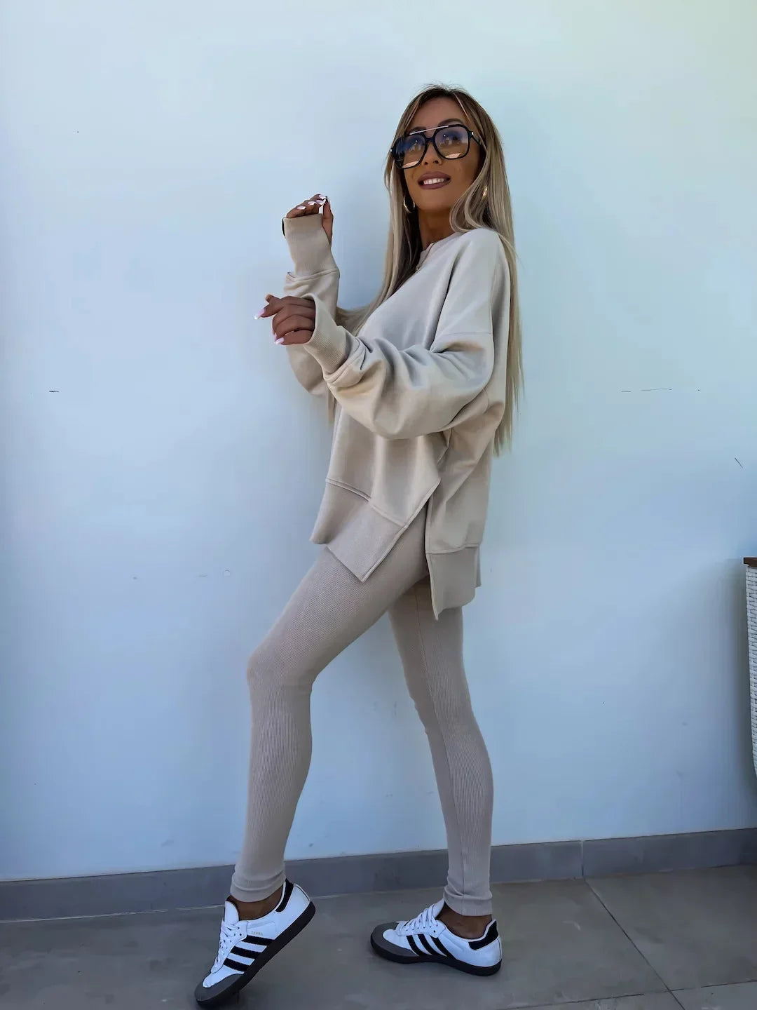 Amoura Elegance Women's Two-Piece Suit – Spring Casual Hoodie and Slim-Fit Trousers Set