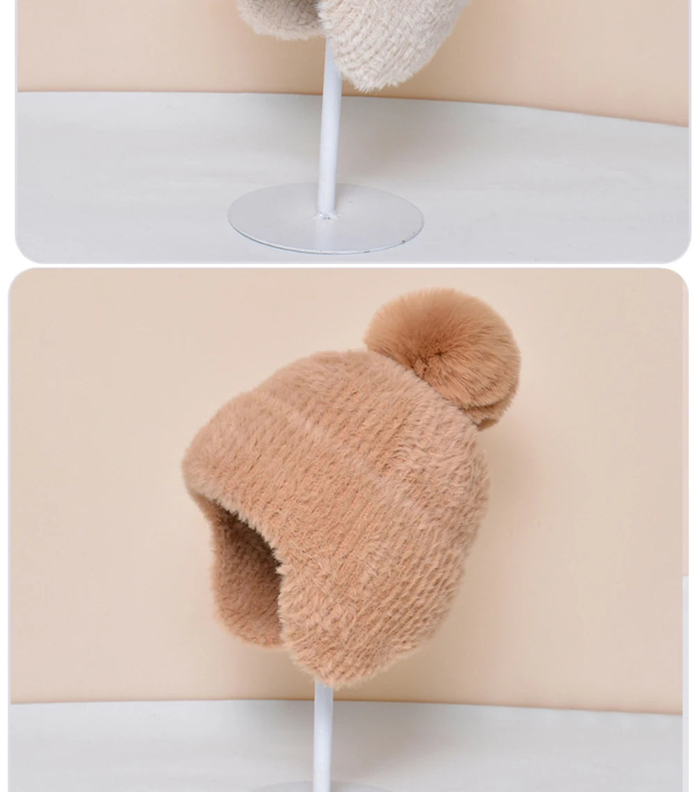 Amoura Elegance Women’s Thick Warm Knitted Beanie – Winter Ski Hat with Earflaps, Cozy Russian Style Cap for Cold Weather