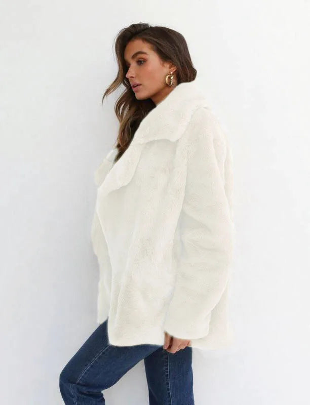 "Amoura Elegance Women's Plush Lapel Slim-Fit Jacket – European & American Fashion Sexy Autumn/Winter Outerwear for Stylish Comfort"