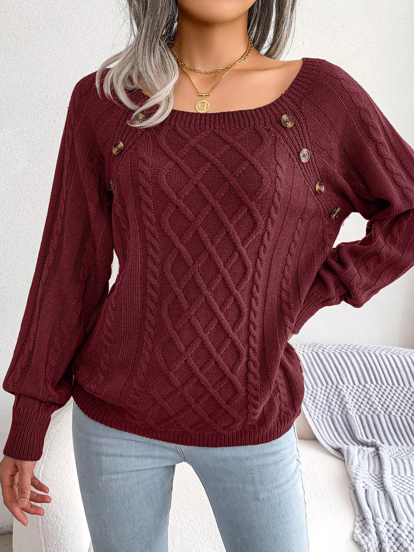 Amoura Elegance Women's 2024 Autumn/Winter Casual Square Collar Nail Buckle Twist Knitted Pullover Sweater – Chic & Cozy Knitwear