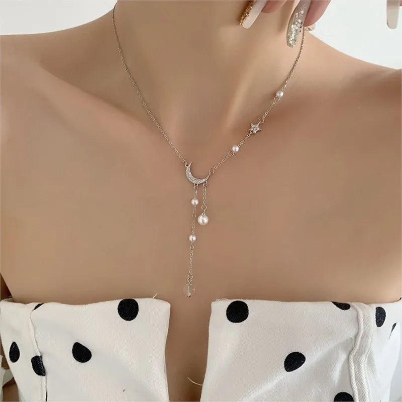 "Amoura Elegance Star Moon Imitation Pearl Tassel Chain Necklace – Light Luxury Clavicle Chain for Women, Party Jewelry"