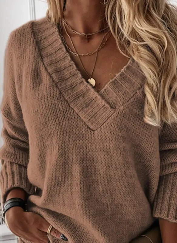 Amoura Elegance Fashion Europe and US 2024 Autumn/Winter Solid Color V-Neck Sweater Blouse – Casual Loose Fit Women's Top