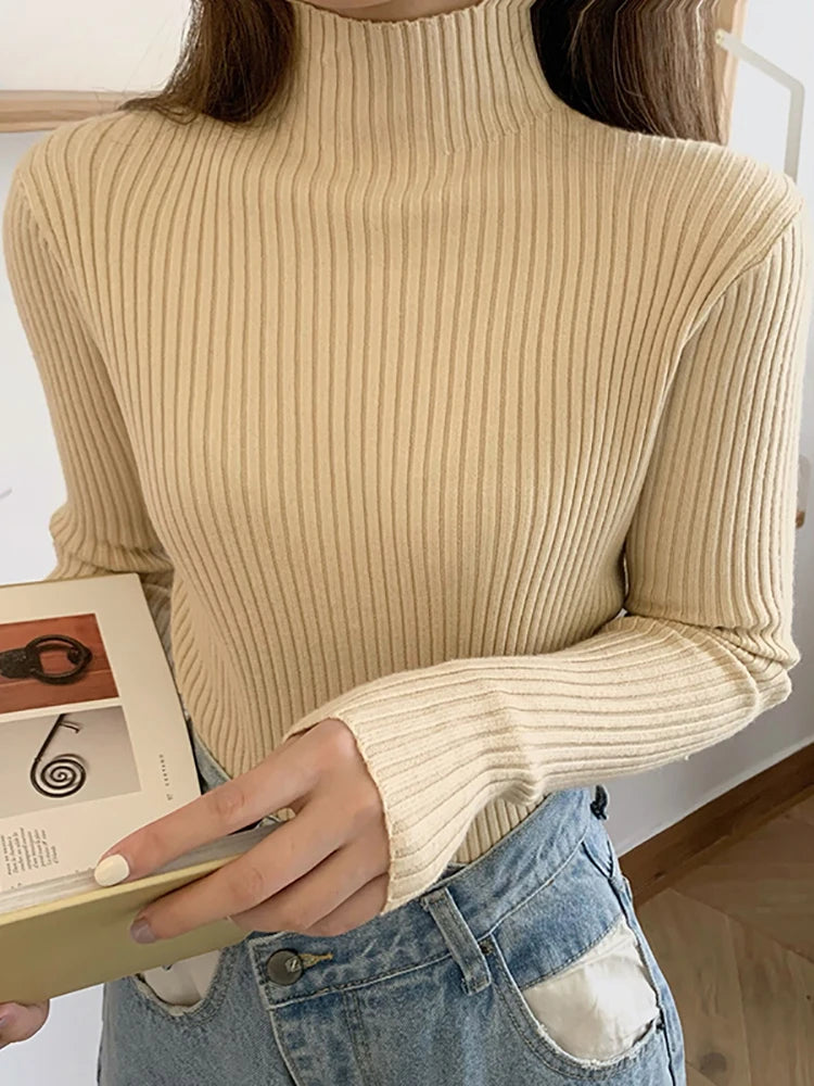 Amoura Elegance Women's 2024 Chic Autumn/Winter Turtleneck Sweater – Casual Long Sleeve Knit Jumper Top for Warmth & Comfort