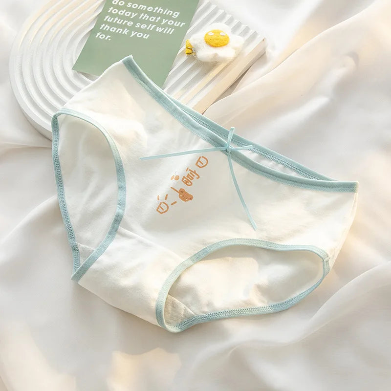 Amoura Elegance 5PCS Cute Bear Mid Waist Briefs – Women’s Cotton Underwear