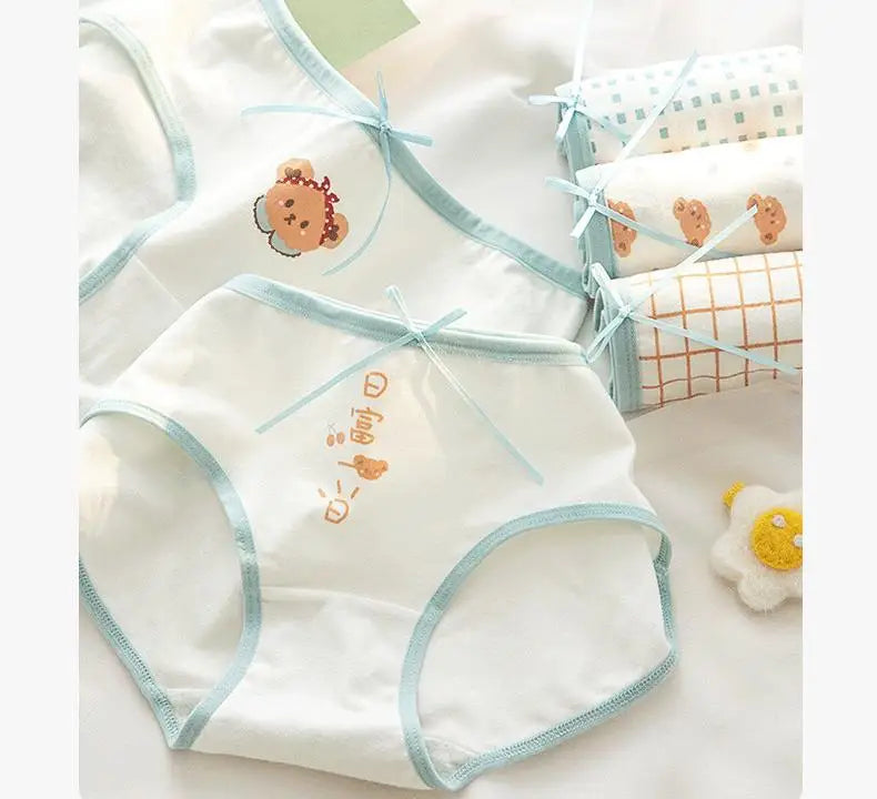Amoura Elegance 5PCS Cute Bear Mid Waist Briefs – Women’s Cotton Underwear